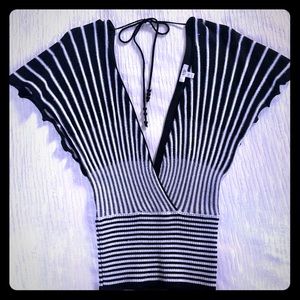 Cache’ silver/black shawl sweater top. Size small